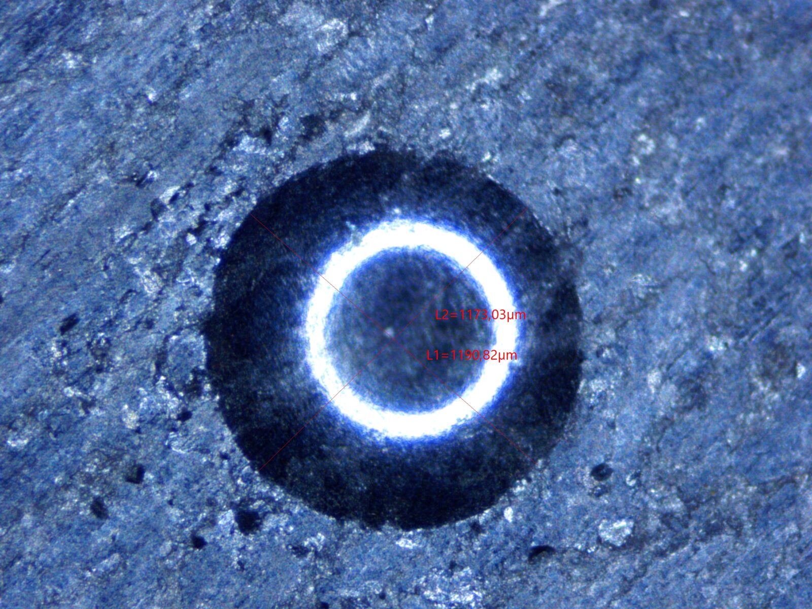 Mesure dureté sur tube acier